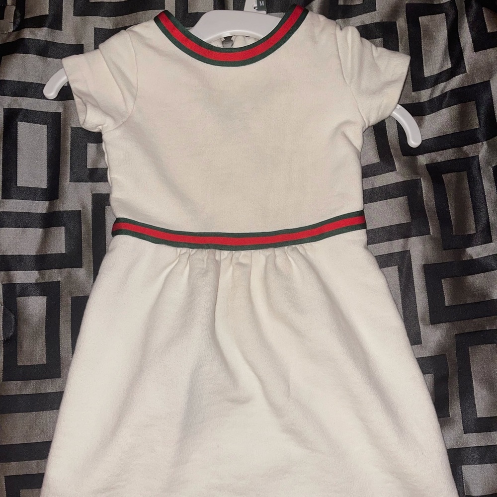 Girls Ivory color Gucci Dress Size 6x